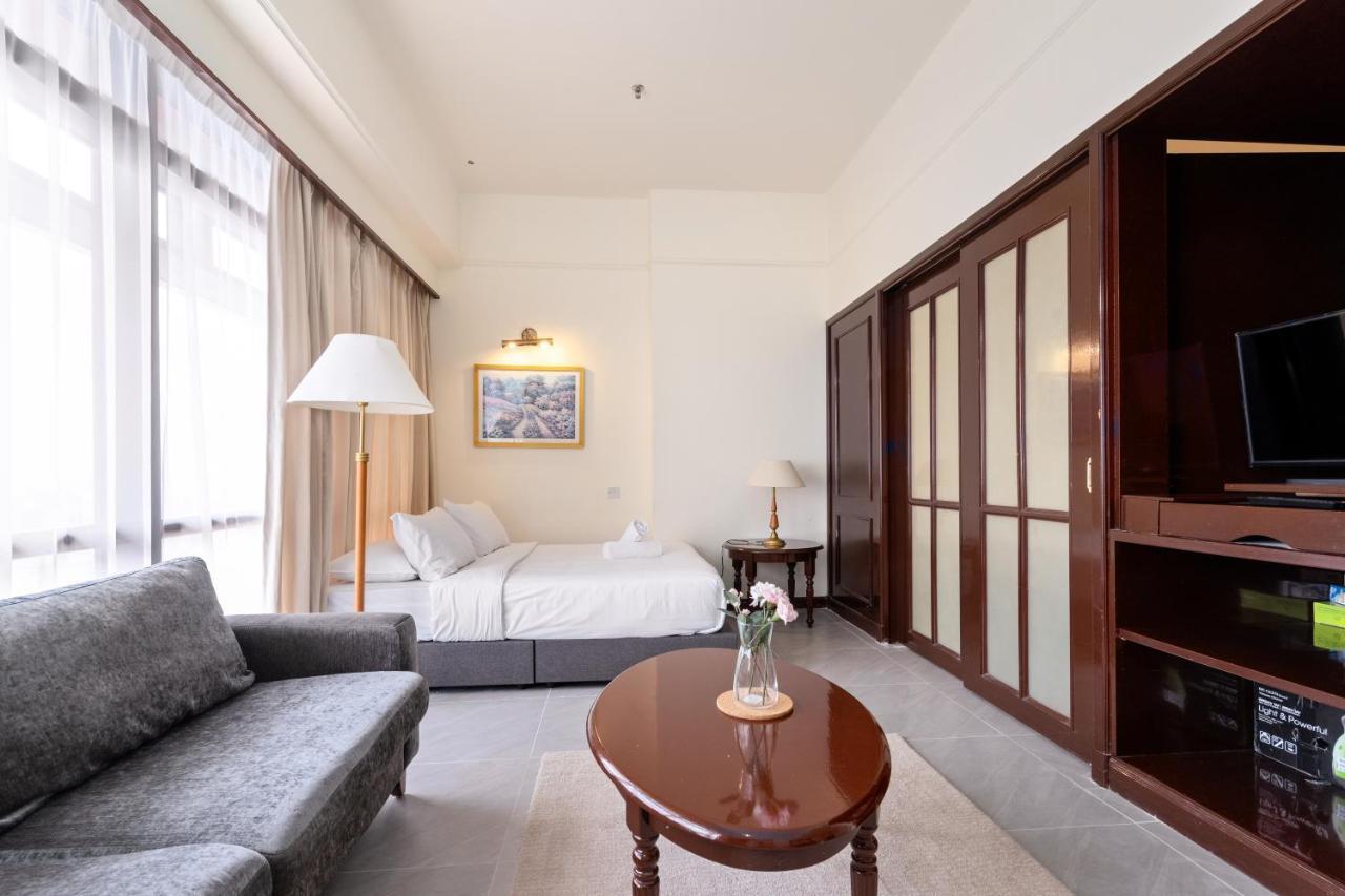 Luxhouz Suites At Times Square كوالالمبور المظهر الخارجي الصورة