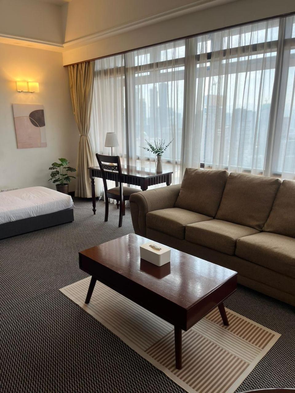 Luxhouz Suites At Times Square كوالالمبور المظهر الخارجي الصورة